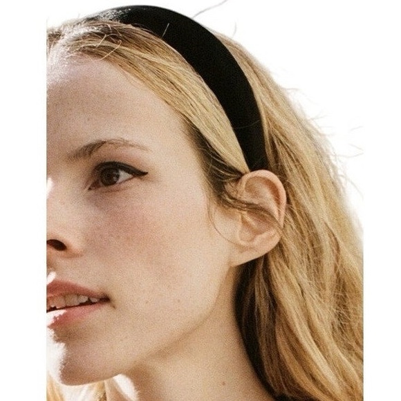 Doen Sestri Velvet Grosgrain Padded Puffy Wide Hair Headband Black main image 4